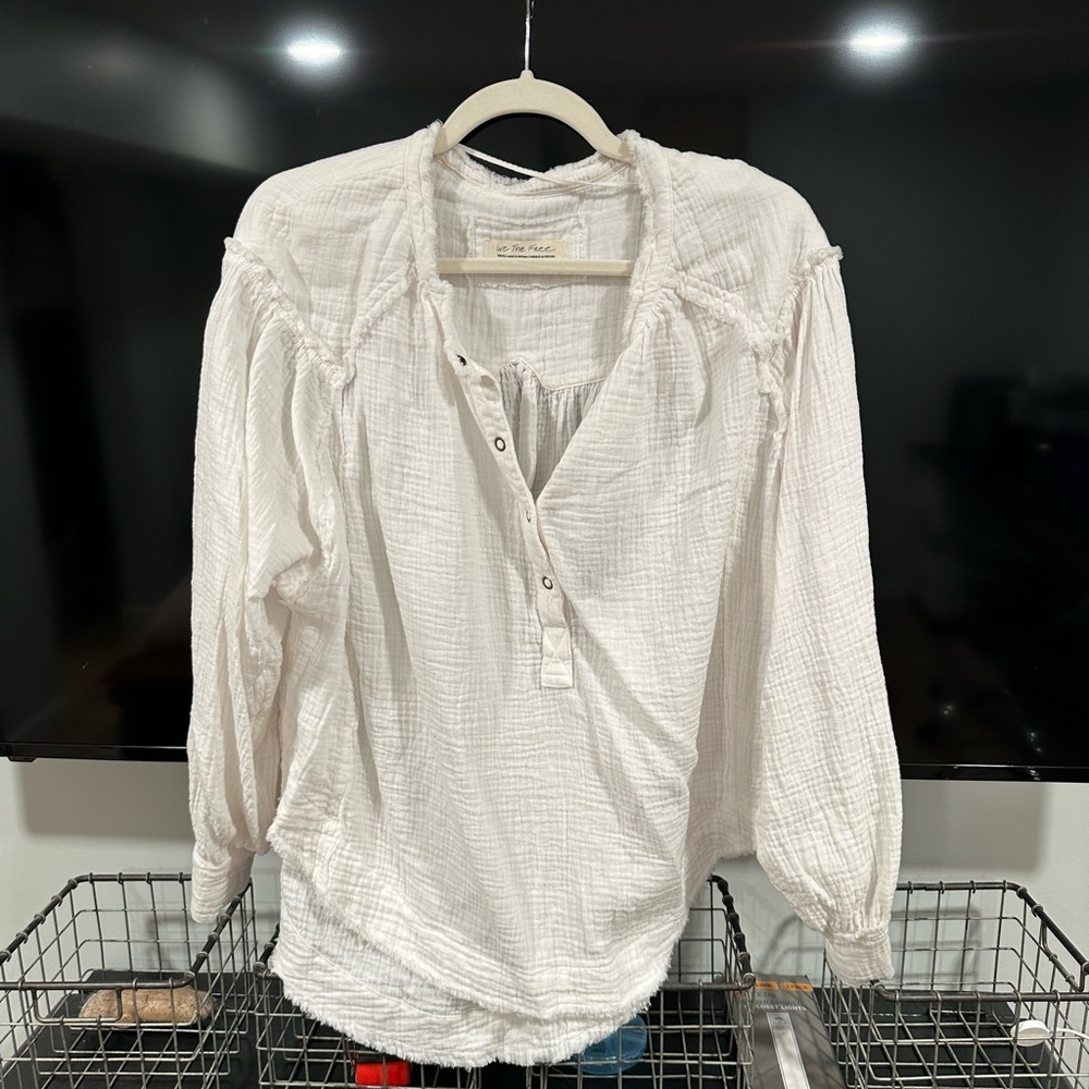 We The Free flowy white top Size Small